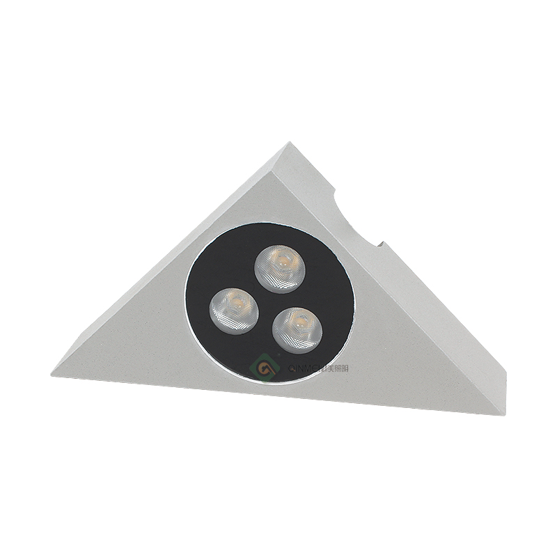 阶梯灯QM-BSD20C-6